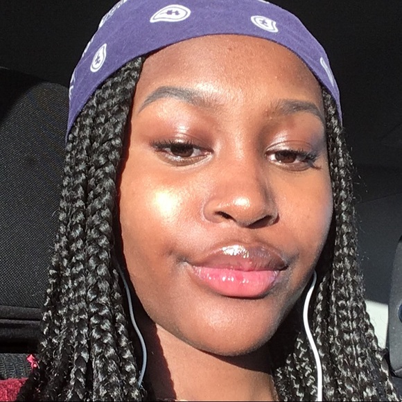 Meet your Posher, Carla paul - Picture 1 of 1